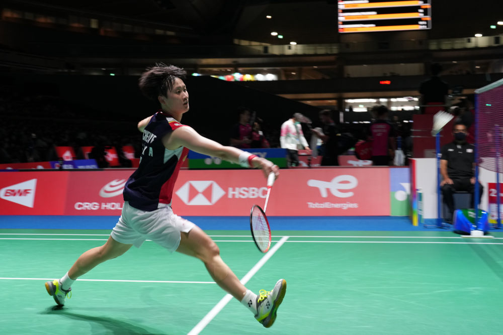 但边路防守 但边路防守