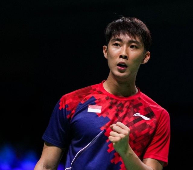 与队友们协 与队友们协